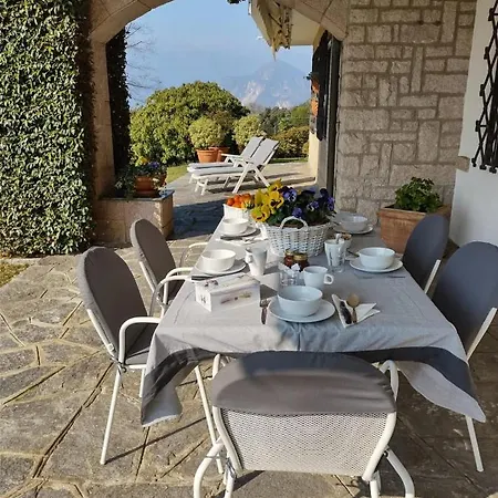 Ines Apartment Verbania